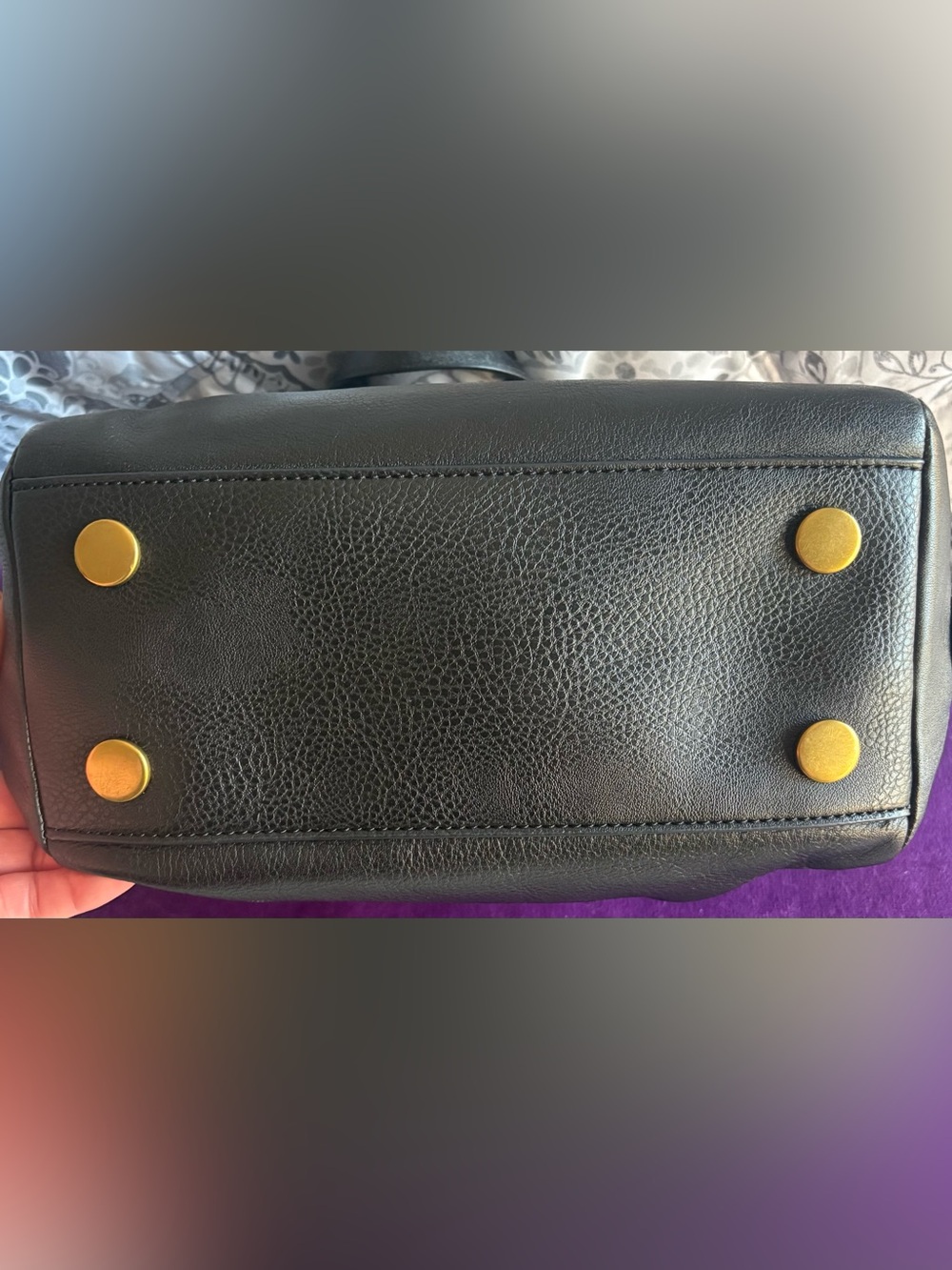 Fossil Black Pebbled Leather Logo Patch - Picture 3 of 5